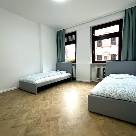 Apartmán Monteur- & Familienapartment 6 Personen Offenbach am Main