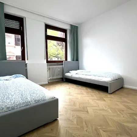 Apartmán Monteur- & Familienapartment 6 Personen