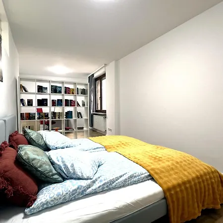Monteur- & Familienapartment 6 Personen Apartmán Offenbach am Main